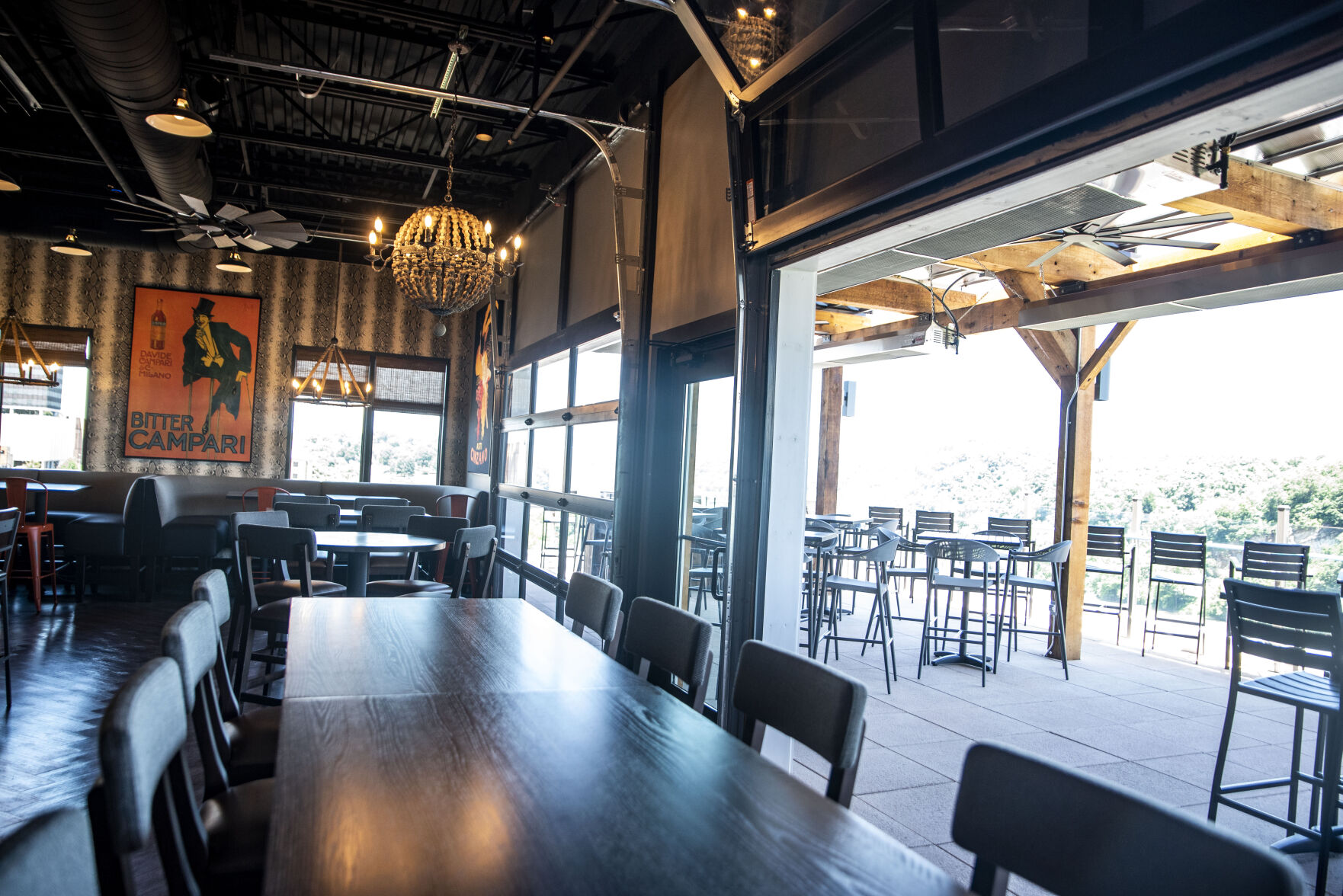 No. 7 Rooftop Bar